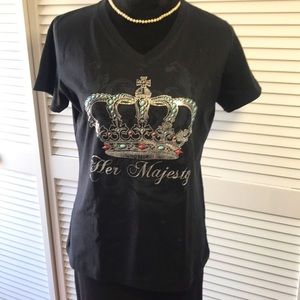Black Disney “Her Majesty” V Neck T Shirt. Medium